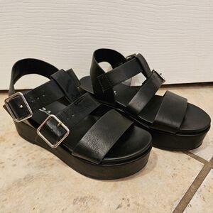 Soda “STELLAR” ~ Flatform Multi Strap Double Buckle Open Toe Ankle Strap Sandles